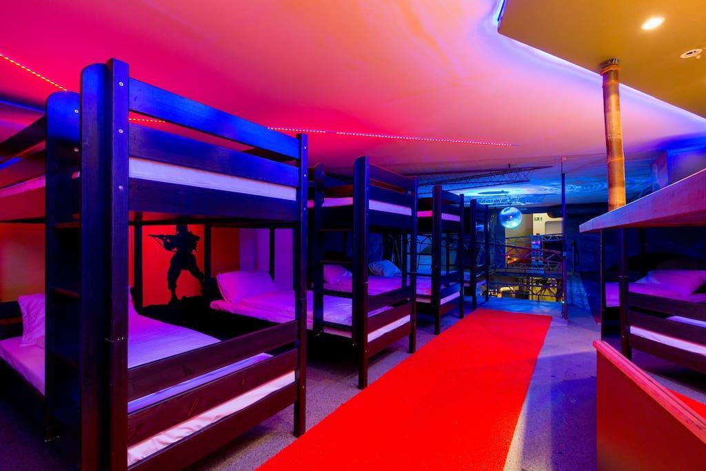 The Bachelor Bar - Bunker | Private Club Villa Budapest Eksteriør billede