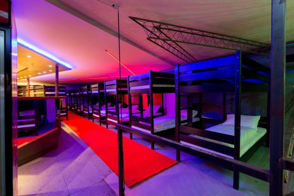 The Bachelor Bar - Bunker | Private Club Villa Budapest Eksteriør billede
